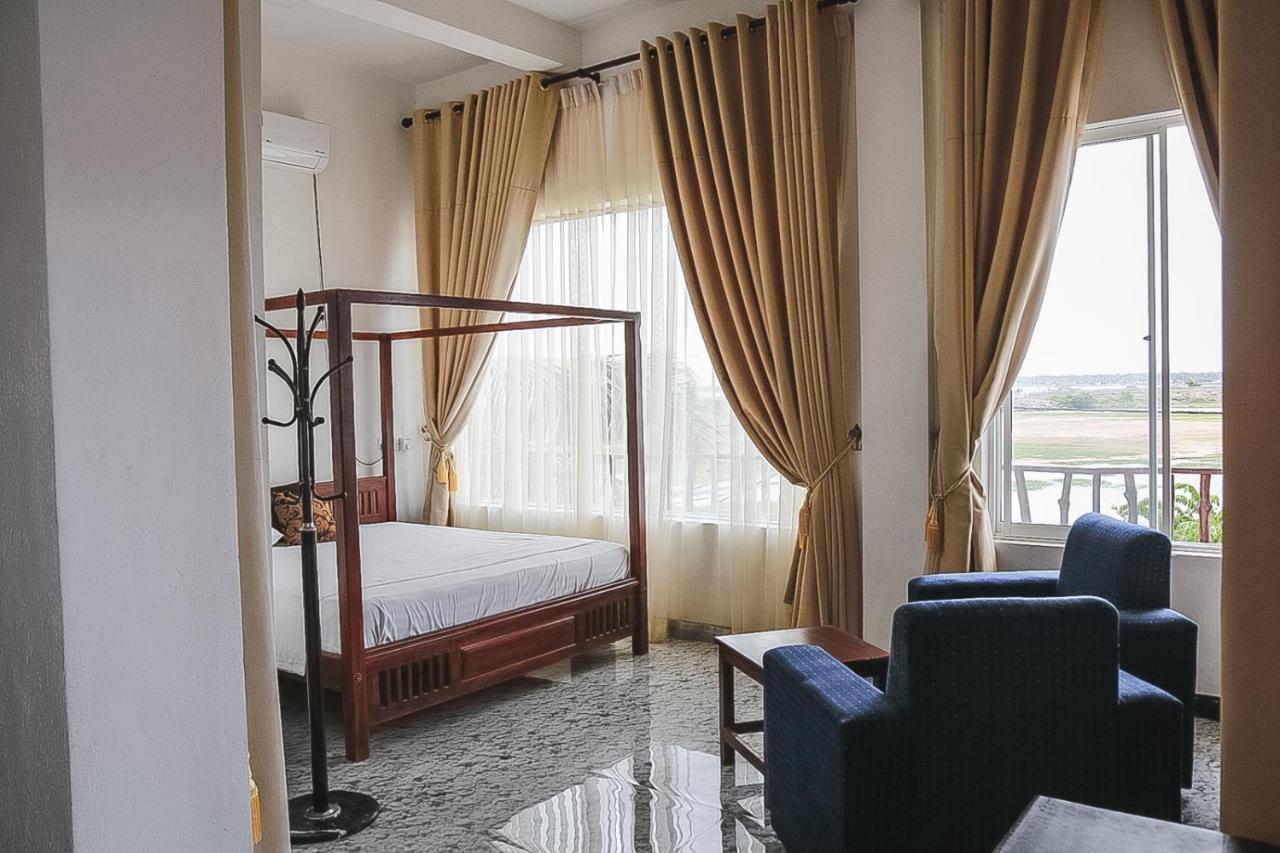 ארוגם Sunset View Beach Hotel מראה חיצוני תמונה